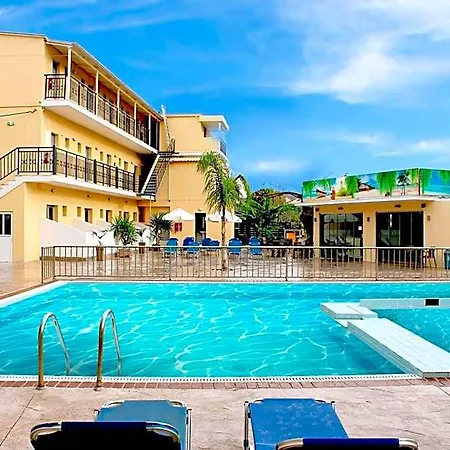 La Caretta 4*