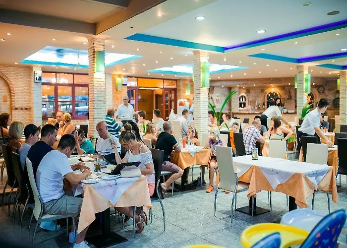 La Caretta Hotel 4*