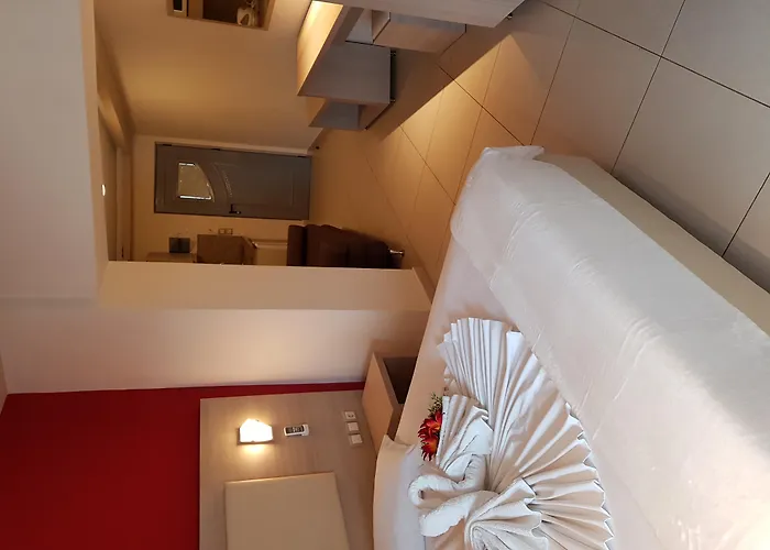 La Caretta Hotel 4*