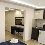 La Caretta Hotel 4*